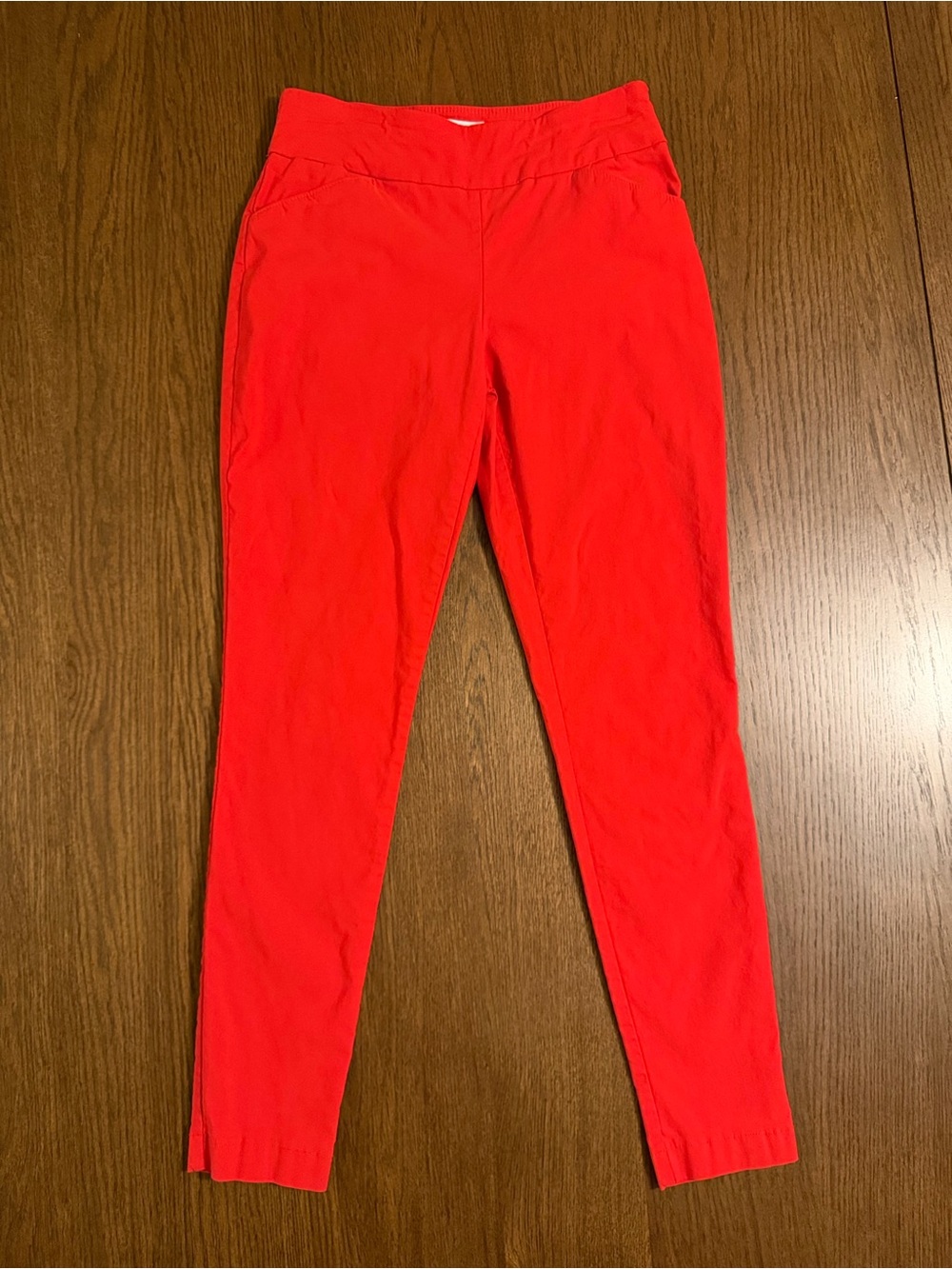 EUC Versona Red Slim Straight-Leg Pants